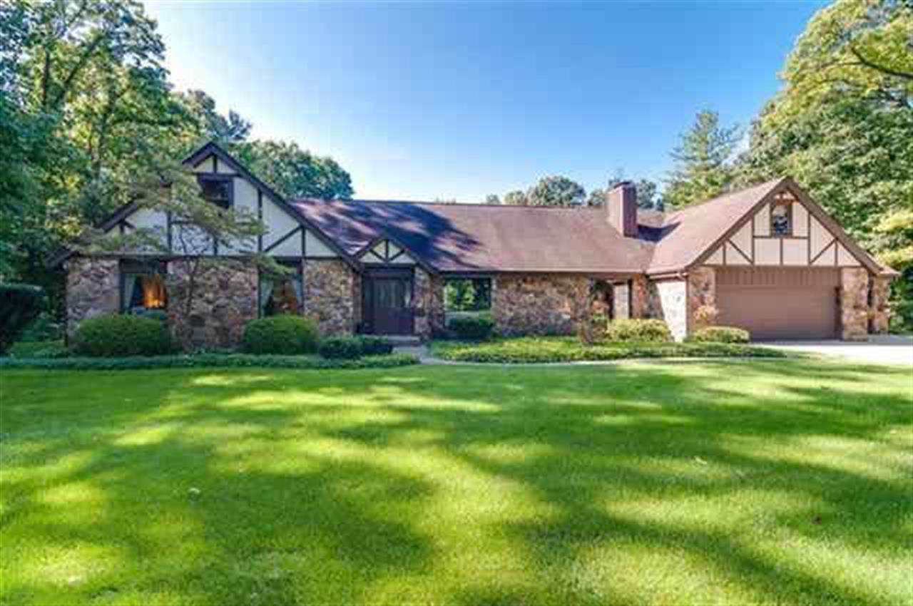 67051 Cassopolis Road Cassopolis, MI 49031 - Photo 1 of 21 Gallery Image 1