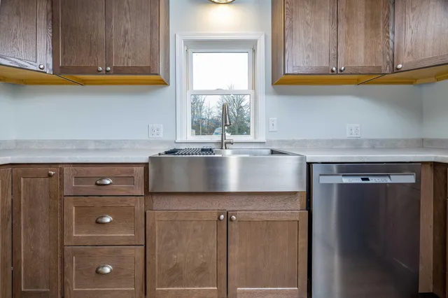 $209,000 | 306 South Chestnut Street, Earl Park, IN 47942