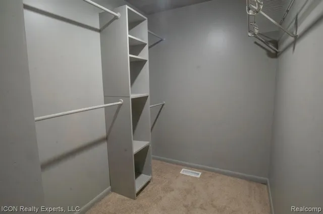 $1,500 | 743 Hollister Street, Pontiac, MI 48340