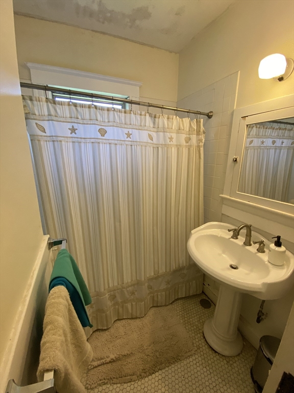 14 Upland Road, Unit 2 Brookline, MA 02445 - Photo 28 of 34
