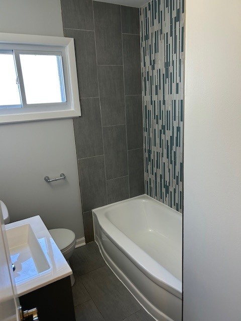 2358 Hainsworth Avenue North Riverside, IL 60546 - Photo 9 of 13