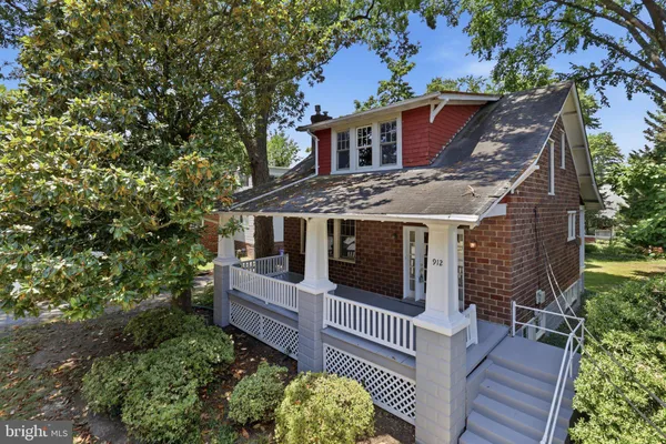 $4,200 | 912 North Garfield Street, Arlington, VA 22201
