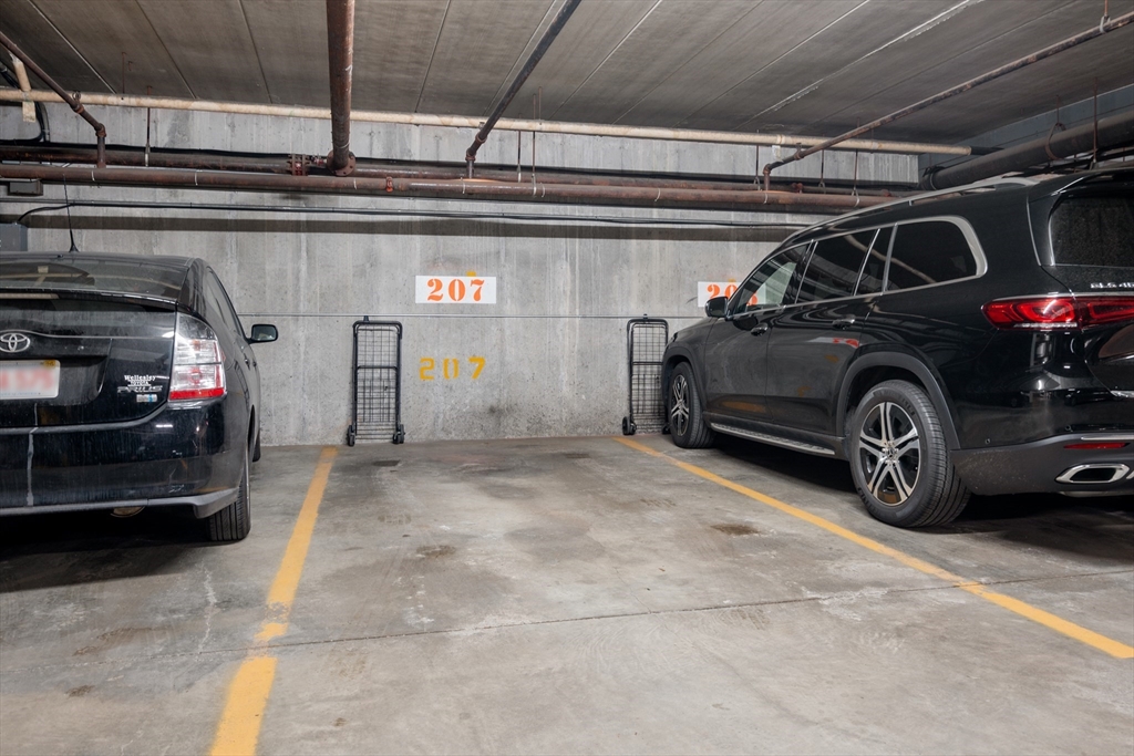 85 Grove Street, Unit 207 Wellesley, MA 02482 - Photo 21 of 27