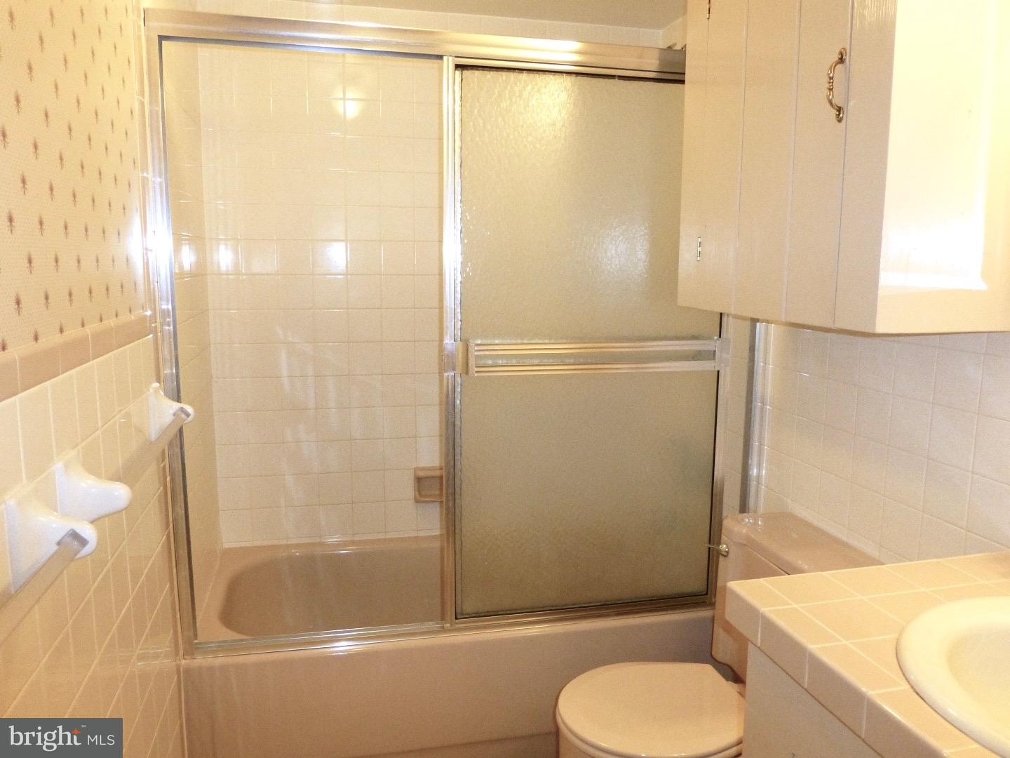 116 Municipal Road Pipersville, PA 18947 - Photo 22 of 24 Bathroom