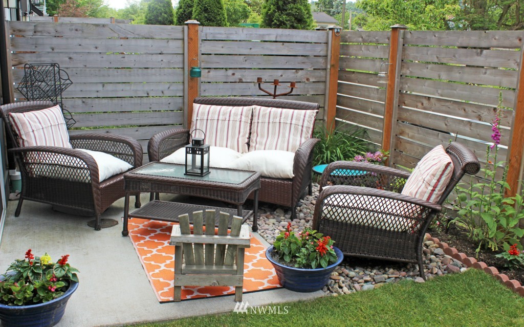 5020 Delridge Way Southwest, Unit A Seattle, WA 98106 - Photo 20 of 22 a view of a porch with furniture