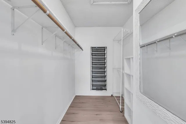 $389,999 | 3010 Doolittle Drive, Bridgewater, NJ 08807