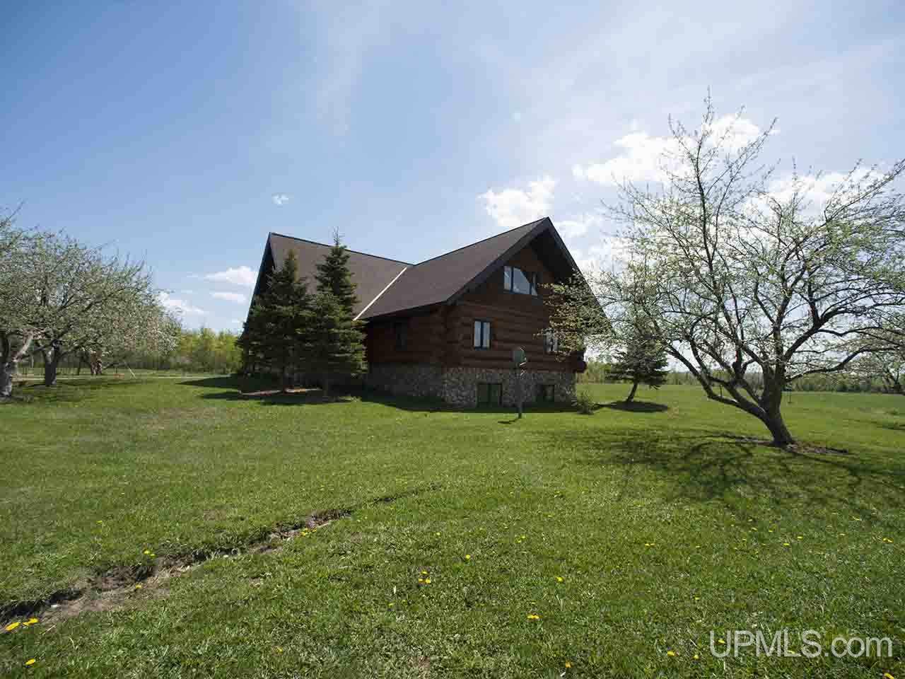 23811 Chamberlain Road Ontonagon, MI 49953 - Photo 2 of 36 Gallery Image 2