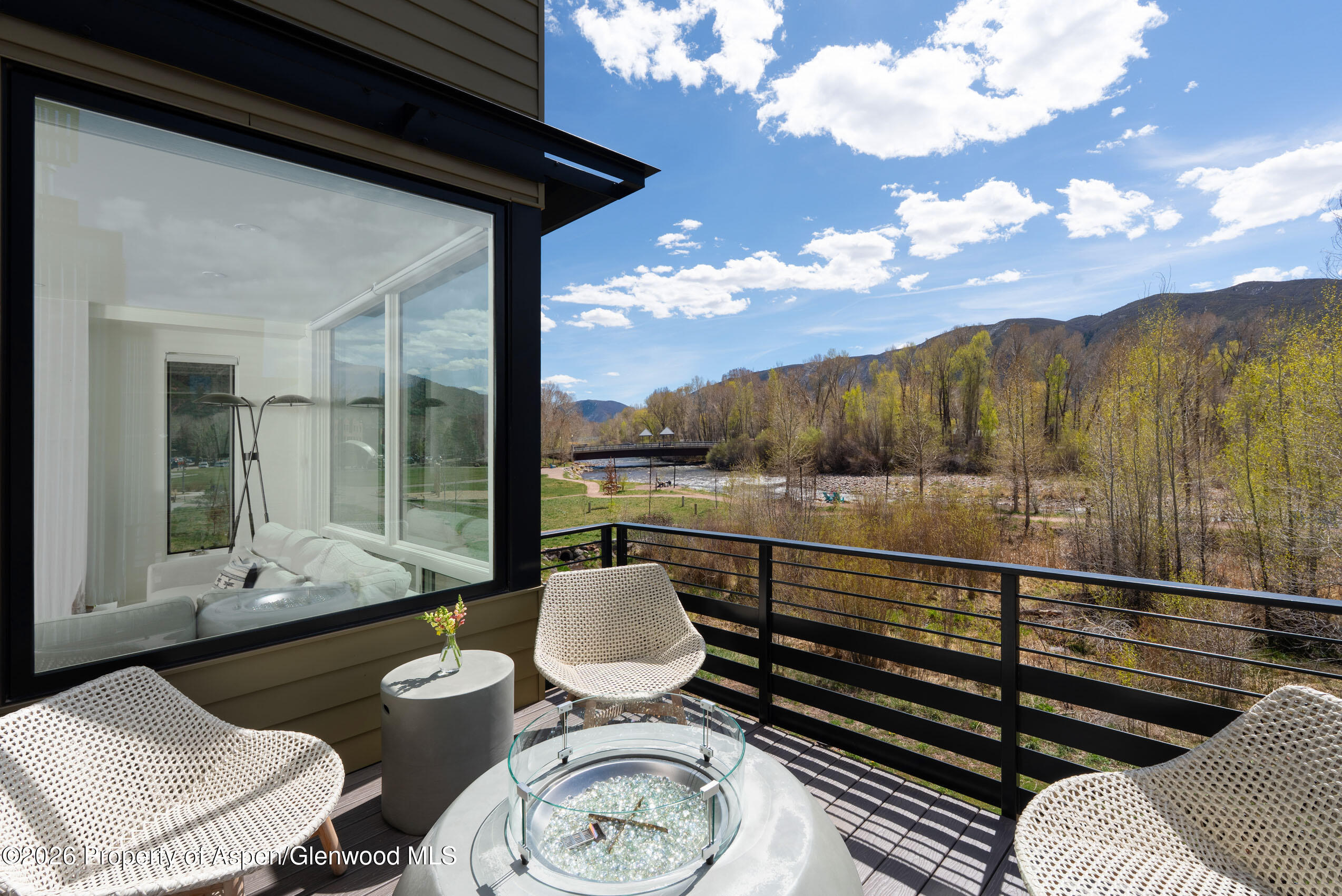 22856 Two Rivers Road Basalt, CO 81621 - Photo 13 of 40 Deck of kitchen and living