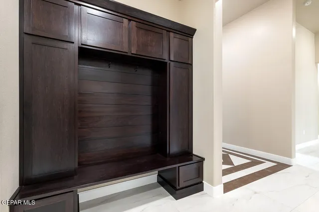 $945,900 | 6420 Cadence River, El Paso, TX 79932