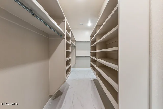 $945,900 | 6420 Cadence River, El Paso, TX 79932