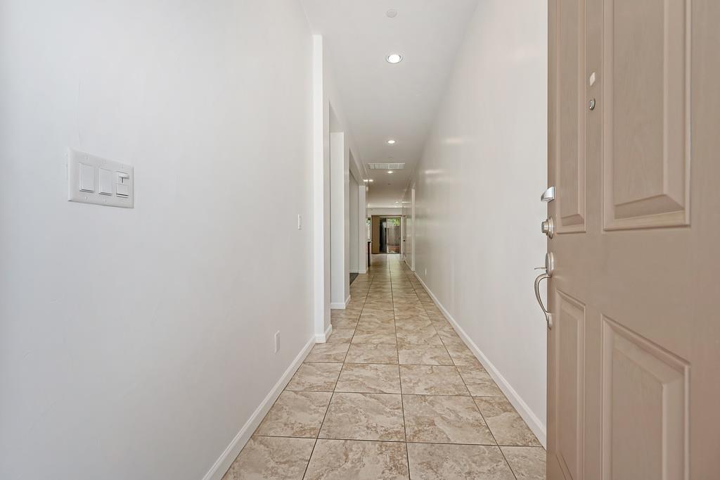2232 Ranch View Drive Rocklin, CA 95765 - Photo 4 of 36