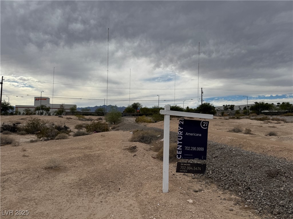 West Mayflower Avenue North Las Vegas, NV 89030 - Photo 13 of 20