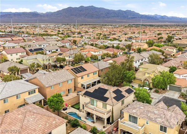 $580,000 | 7745 Amberwood Peak Court, Las Vegas, NV 89166