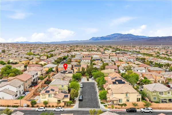$580,000 | 7745 Amberwood Peak Court, Las Vegas, NV 89166