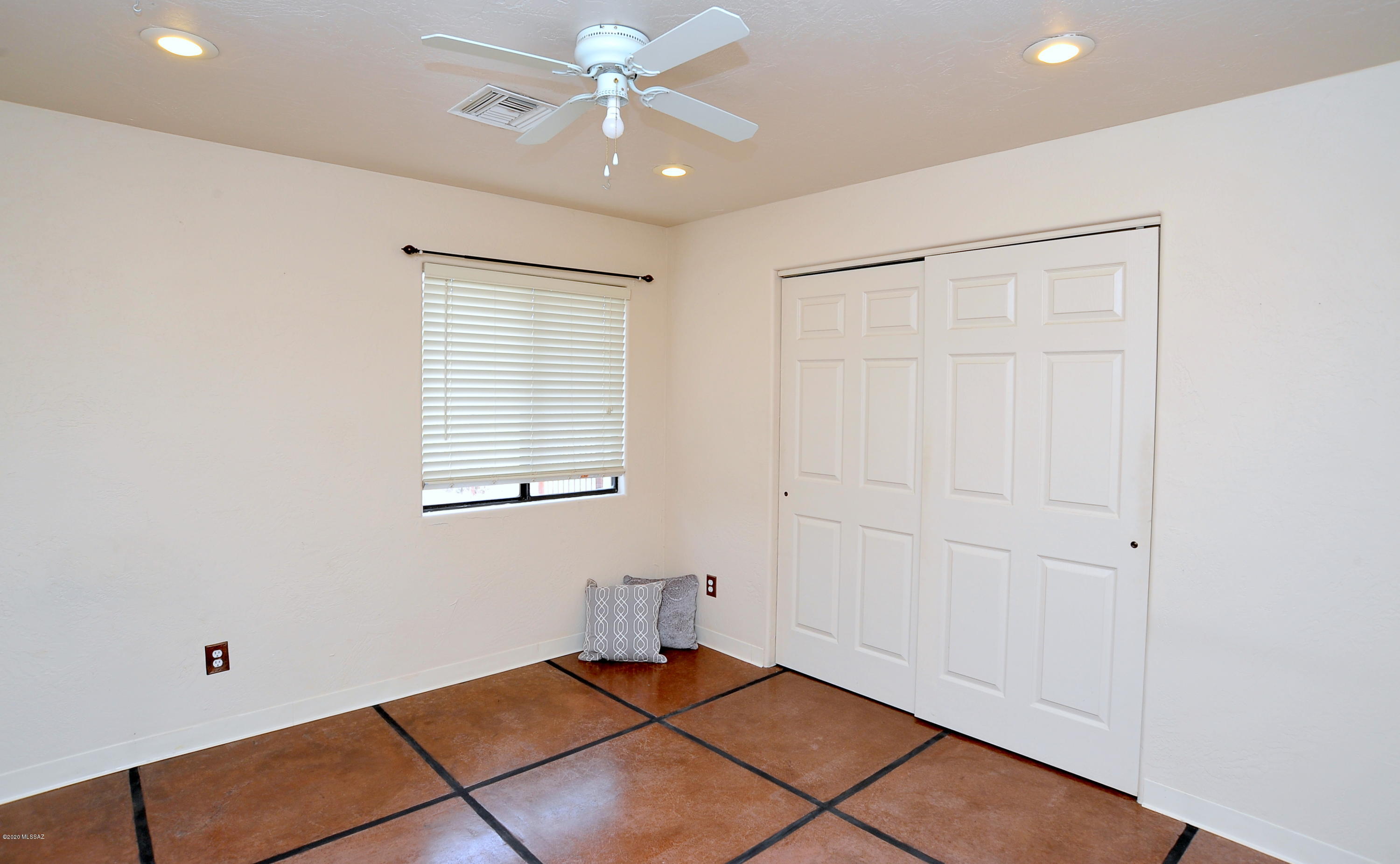 11655 East Tanque Verde Road Tucson, AZ 85749 - Photo 30 of 43 Gallery Image 30