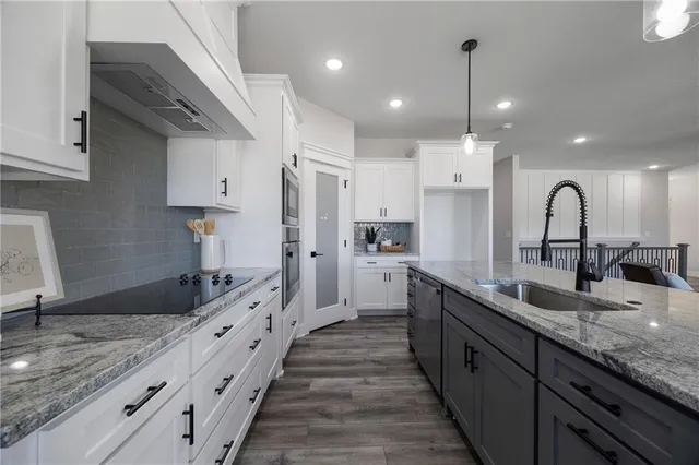 $539,900 | 2367 Northeast Skopelos Court, Blue Springs, MO 64029