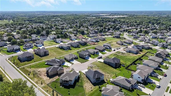 $539,900 | 2367 Northeast Skopelos Court, Blue Springs, MO 64029