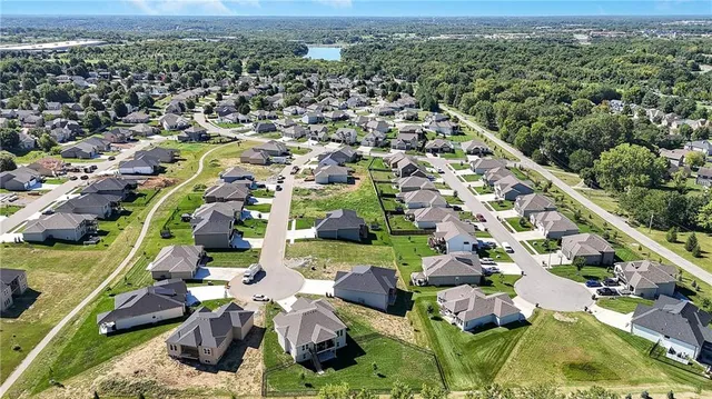 $539,900 | 2367 Northeast Skopelos Court, Blue Springs, MO 64029