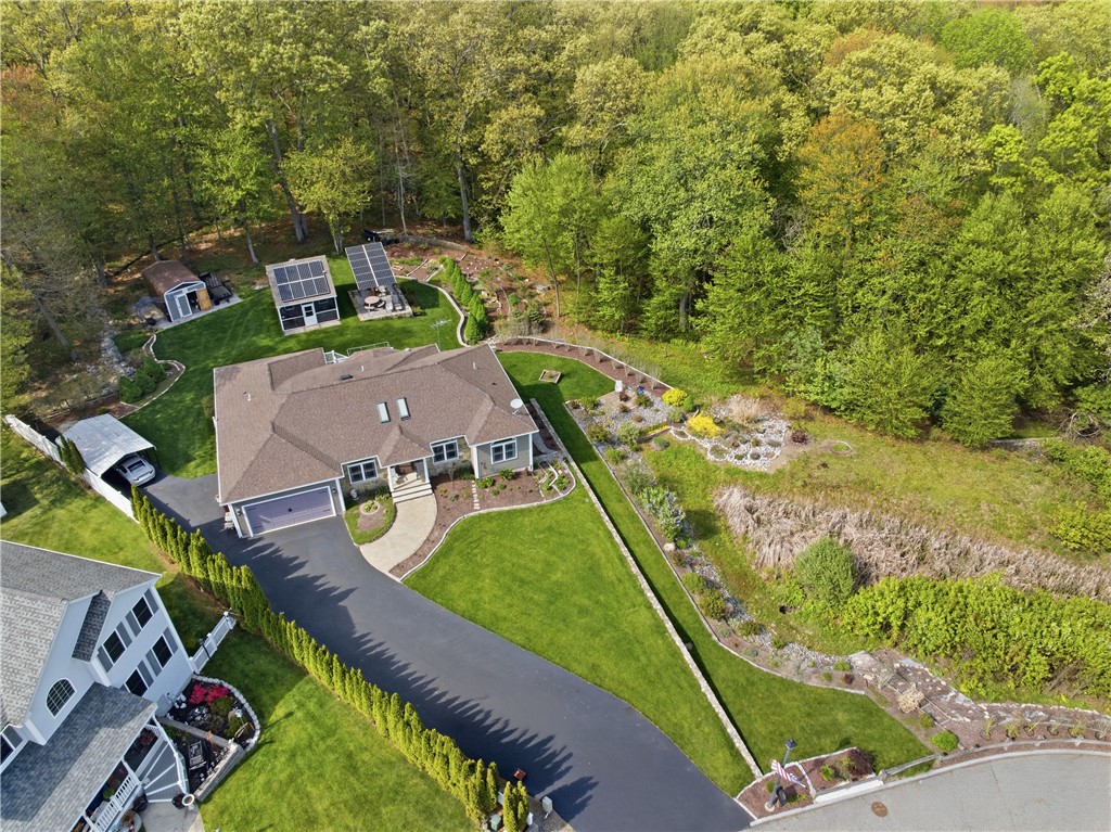 304 Gauthier Drive Woonsocket, RI 02895 - Photo 7 of 50