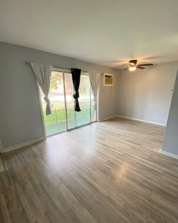 $167,000 | 5739 129th Street, Unit 1B, Crestwood, IL 60418