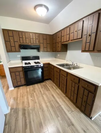 $167,000 | 5739 129th Street, Unit 1B, Crestwood, IL 60418