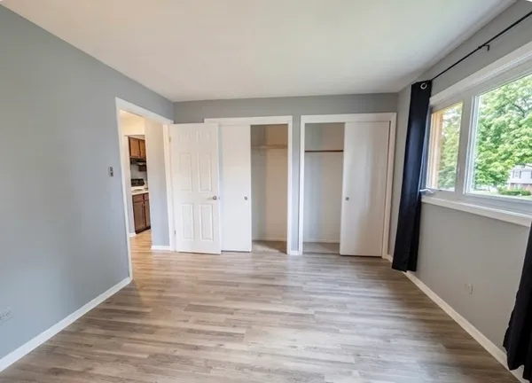 $167,000 | 5739 129th Street, Unit 1B, Crestwood, IL 60418