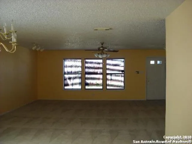 $225,000 | 6664 Snow Meadow Drive, Converse, TX 78109