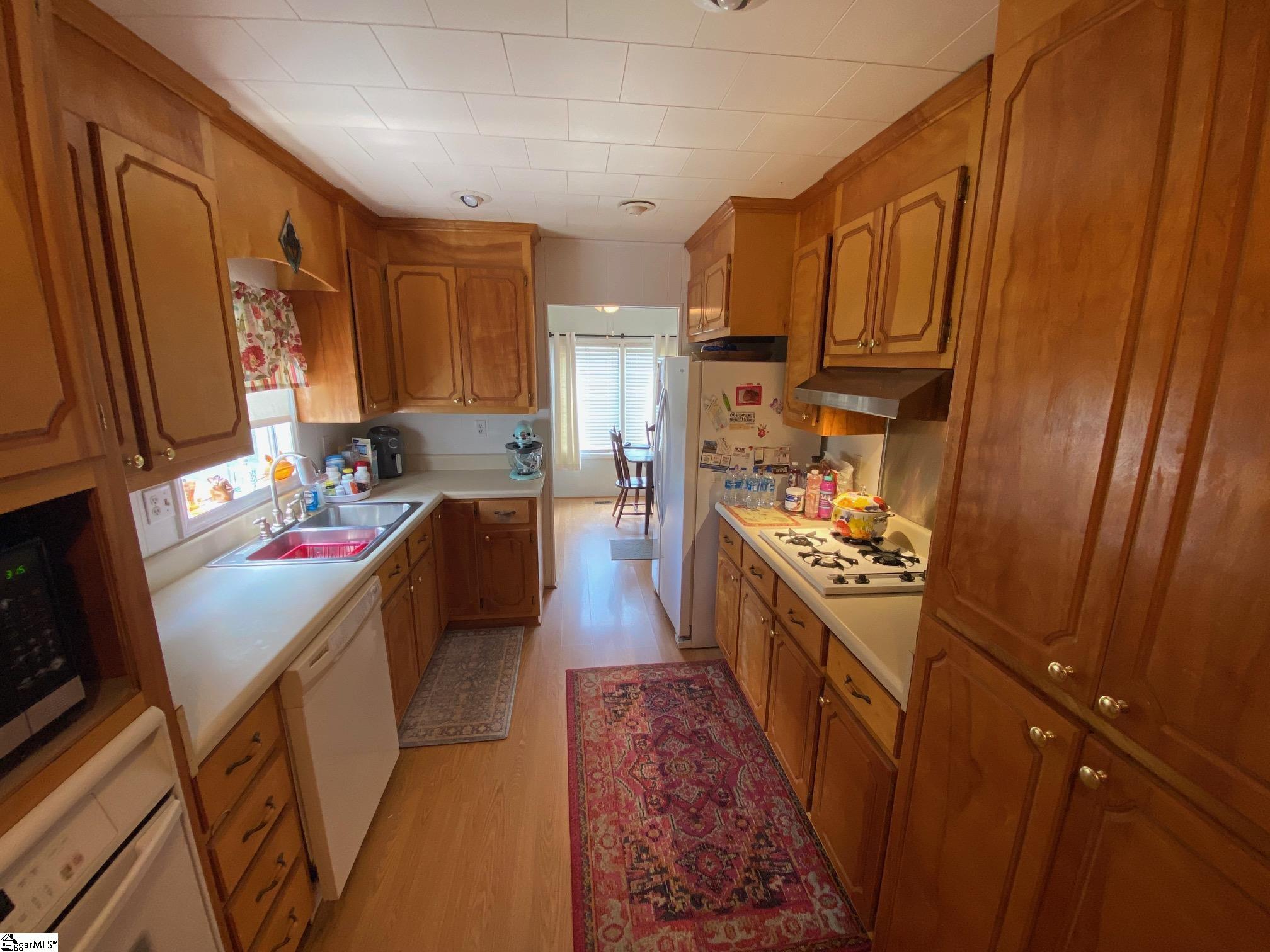 2516 Mt Bethel Road Ware Shoals, SC 29692 - Photo 13 of 25