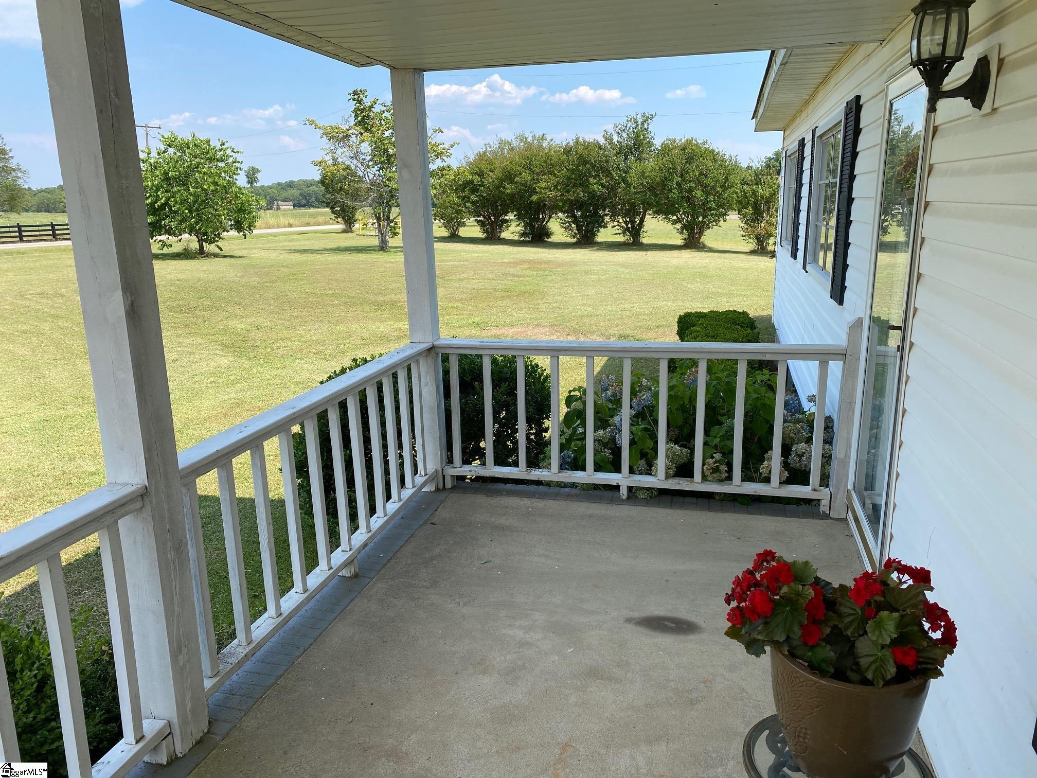 2516 Mt Bethel Road Ware Shoals, SC 29692 - Photo 9 of 25