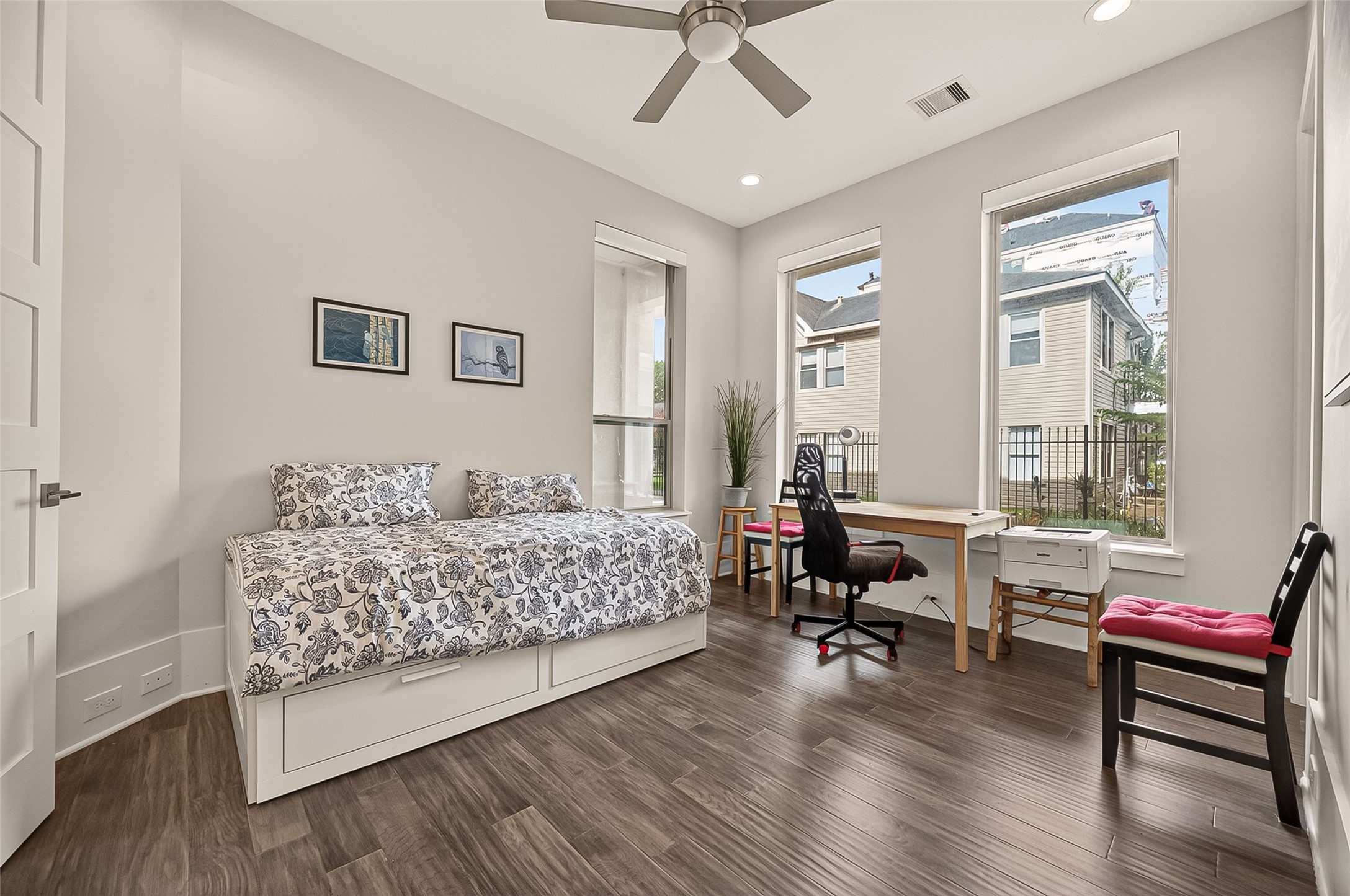 1810 Branard Street, Unit B Houston, TX 77098 - Photo 16 of 24