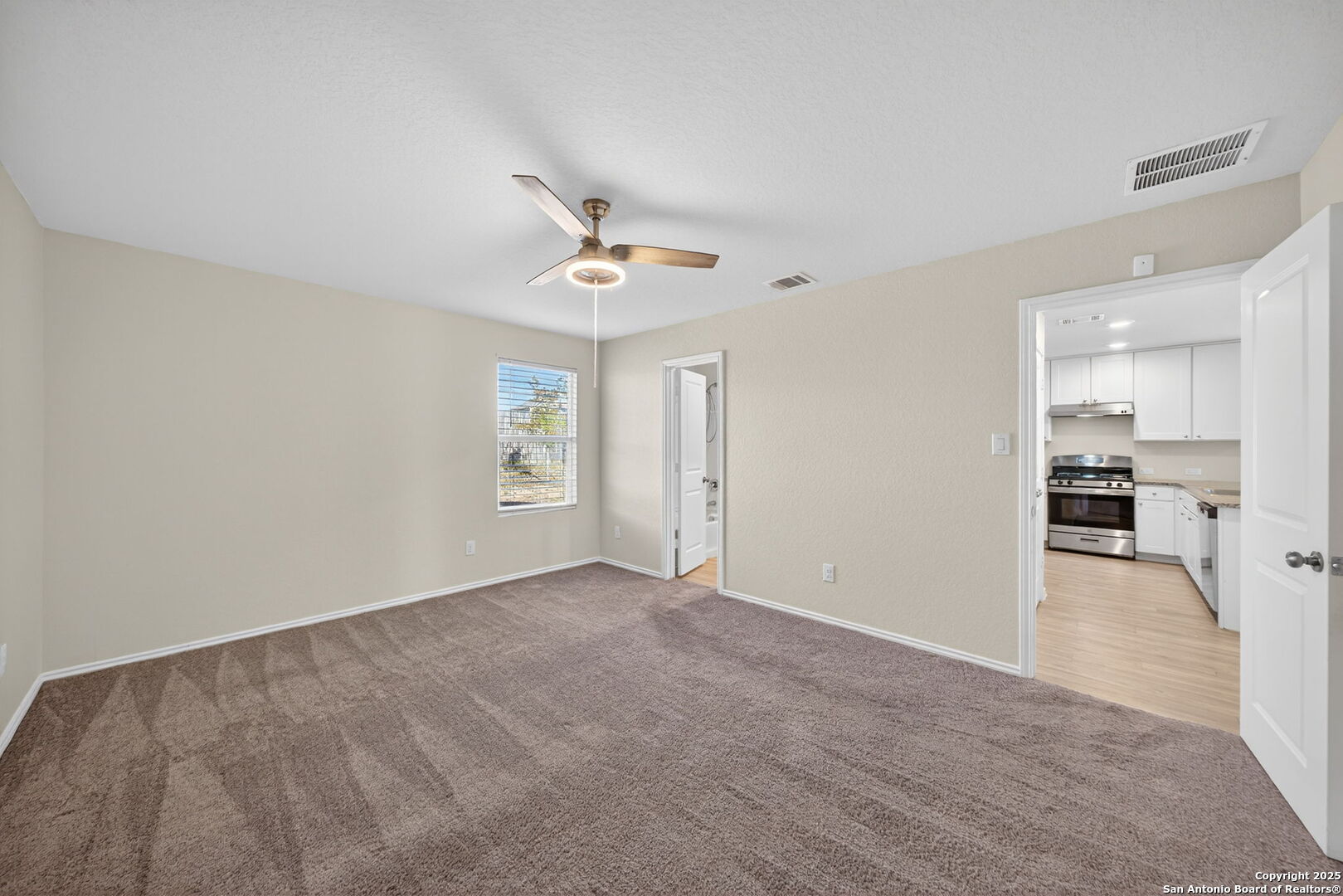 14915 Watson Mill San Antonio, TX 78254 - Photo 9 of 17