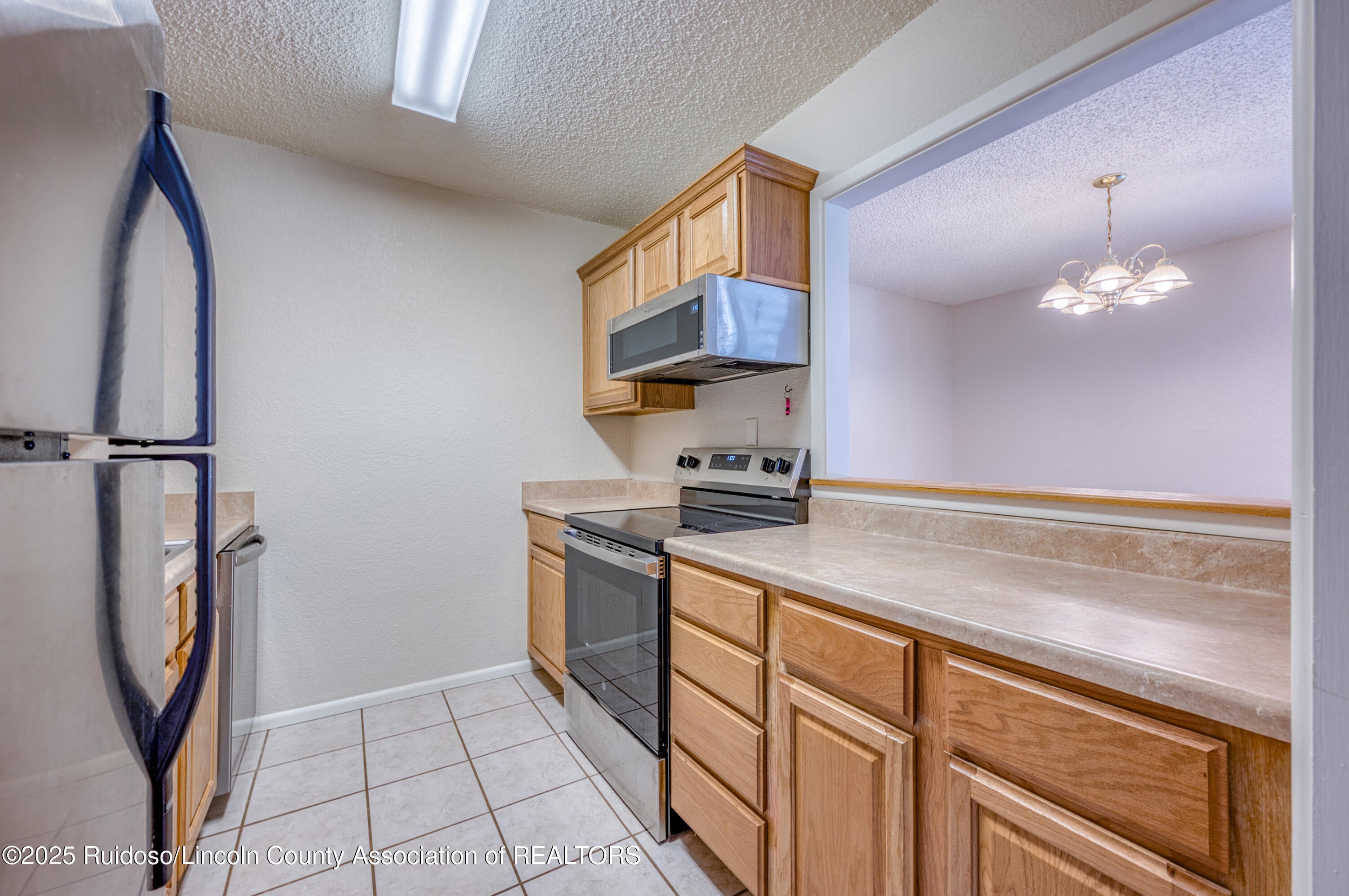 102 Raymond Buckner Drive, Unit 8 Ruidoso, NM 88345 - Photo 11 of 26 Gallery Image 11