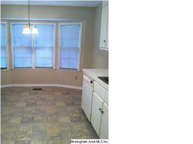 4301 Cahaba Cove Road Birmingham, AL 35210 - Photo 13 of 26