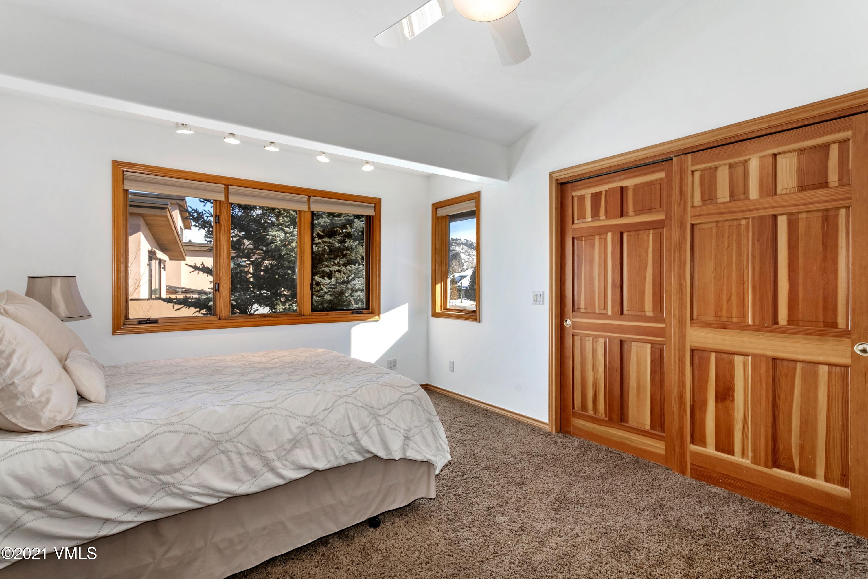 40 Rawhide Road, Unit E Edwards, CO 81632 - Photo 11 of 24 Upstairs Guest Room