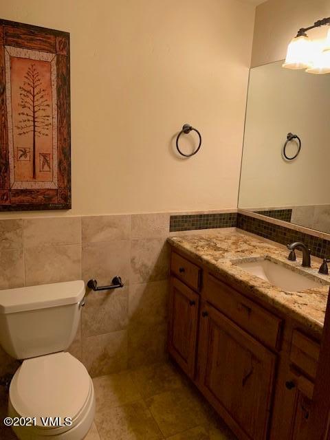 40 Rawhide Road, Unit E Edwards, CO 81632 - Photo 20 of 24 Lower Level Bathroom