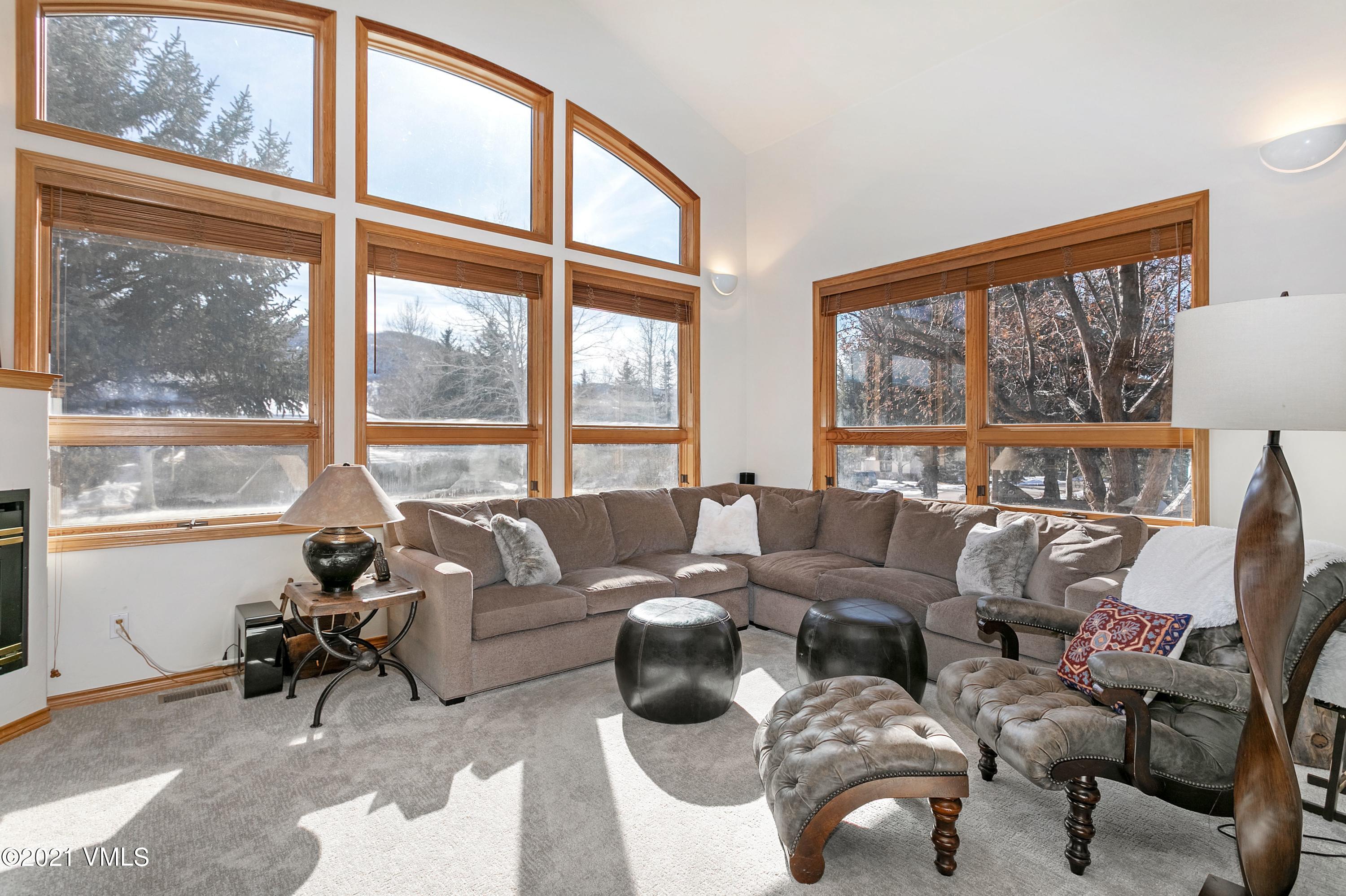 40 Rawhide Road, Unit E Edwards, CO 81632 - Photo 2 of 24 Living Room