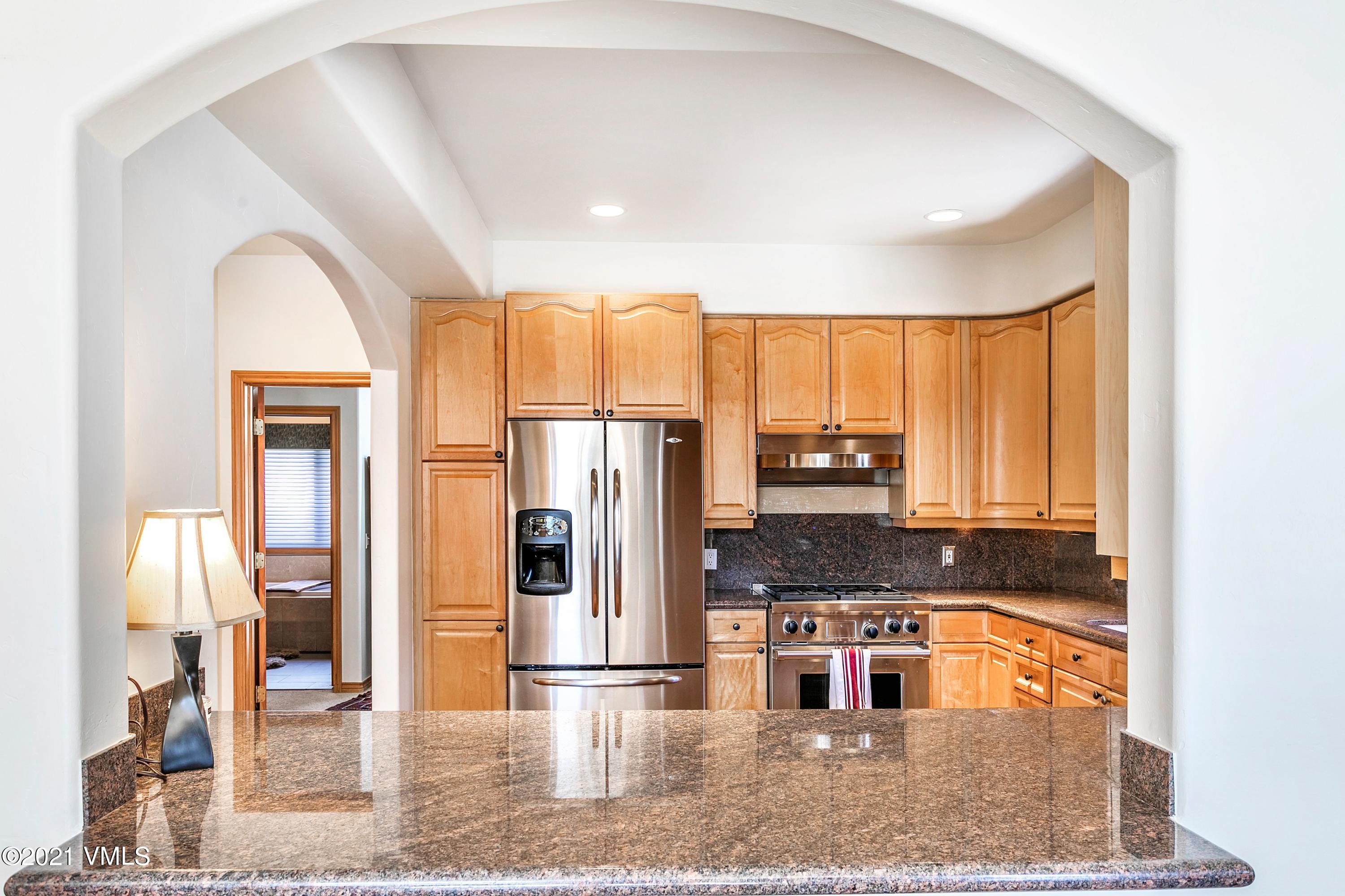 40 Rawhide Road, Unit E Edwards, CO 81632 - Photo 5 of 24 Kitchen