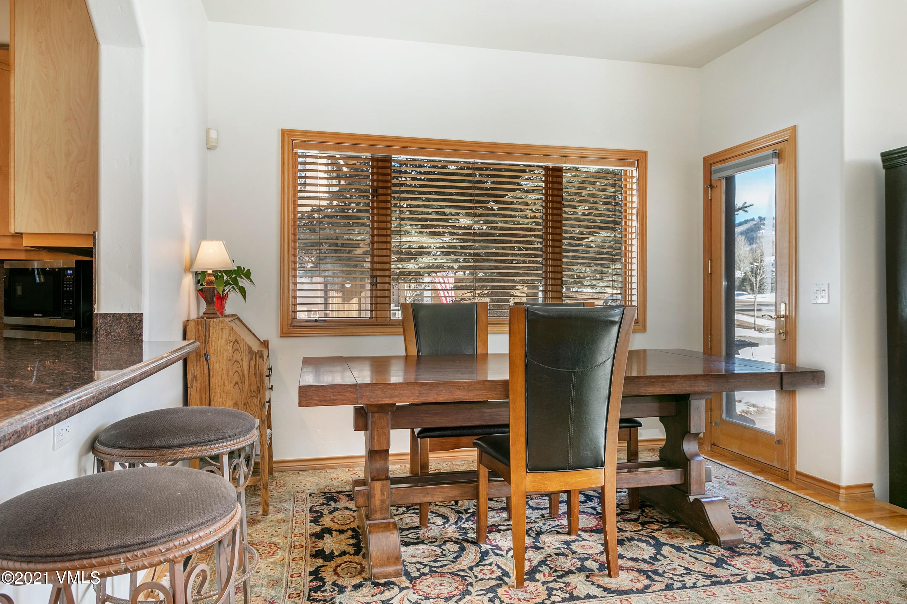 40 Rawhide Road, Unit E Edwards, CO 81632 - Photo 7 of 24 Dining Room