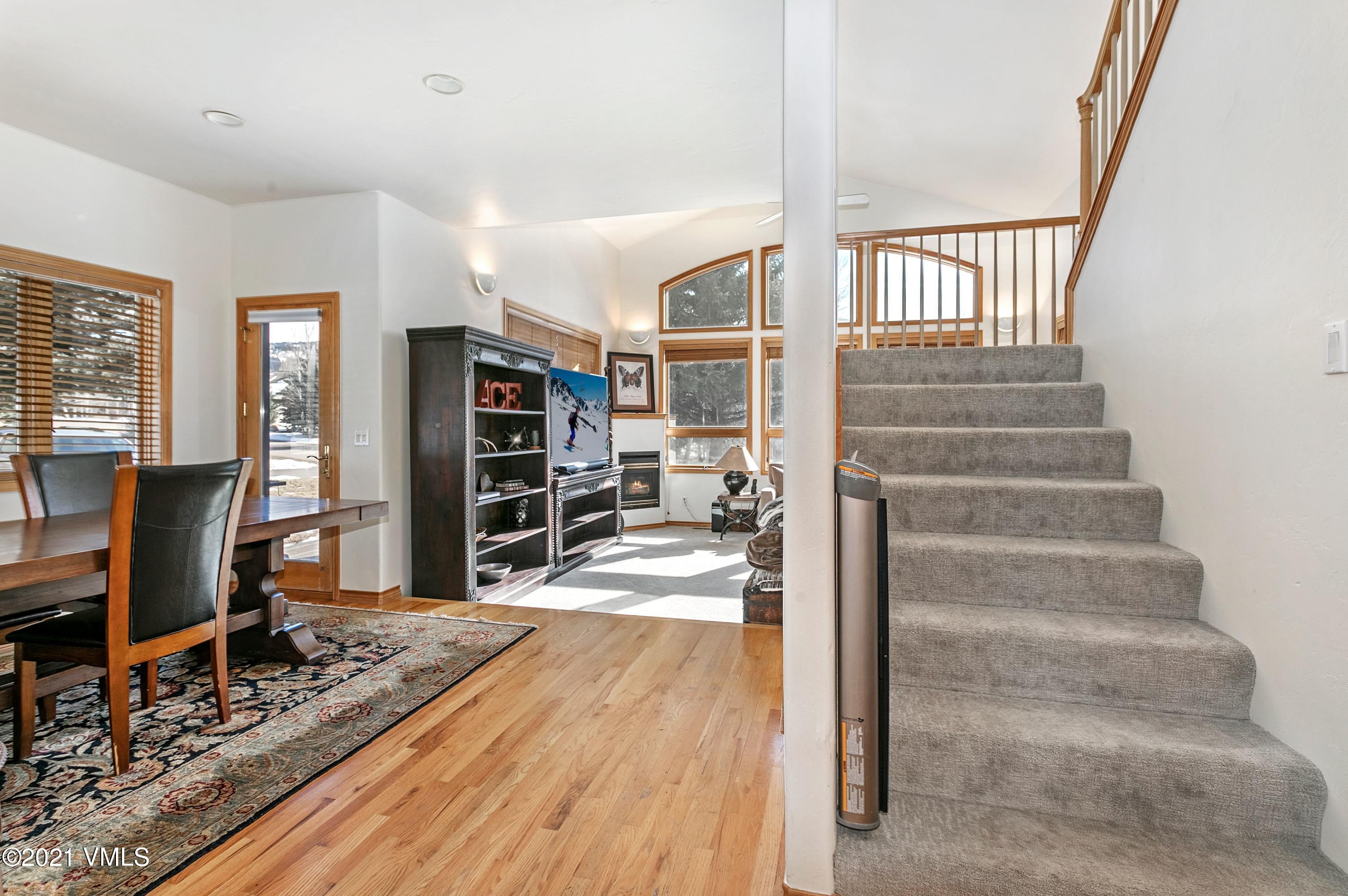 40 Rawhide Road, Unit E Edwards, CO 81632 - Photo 8 of 24 Stair
