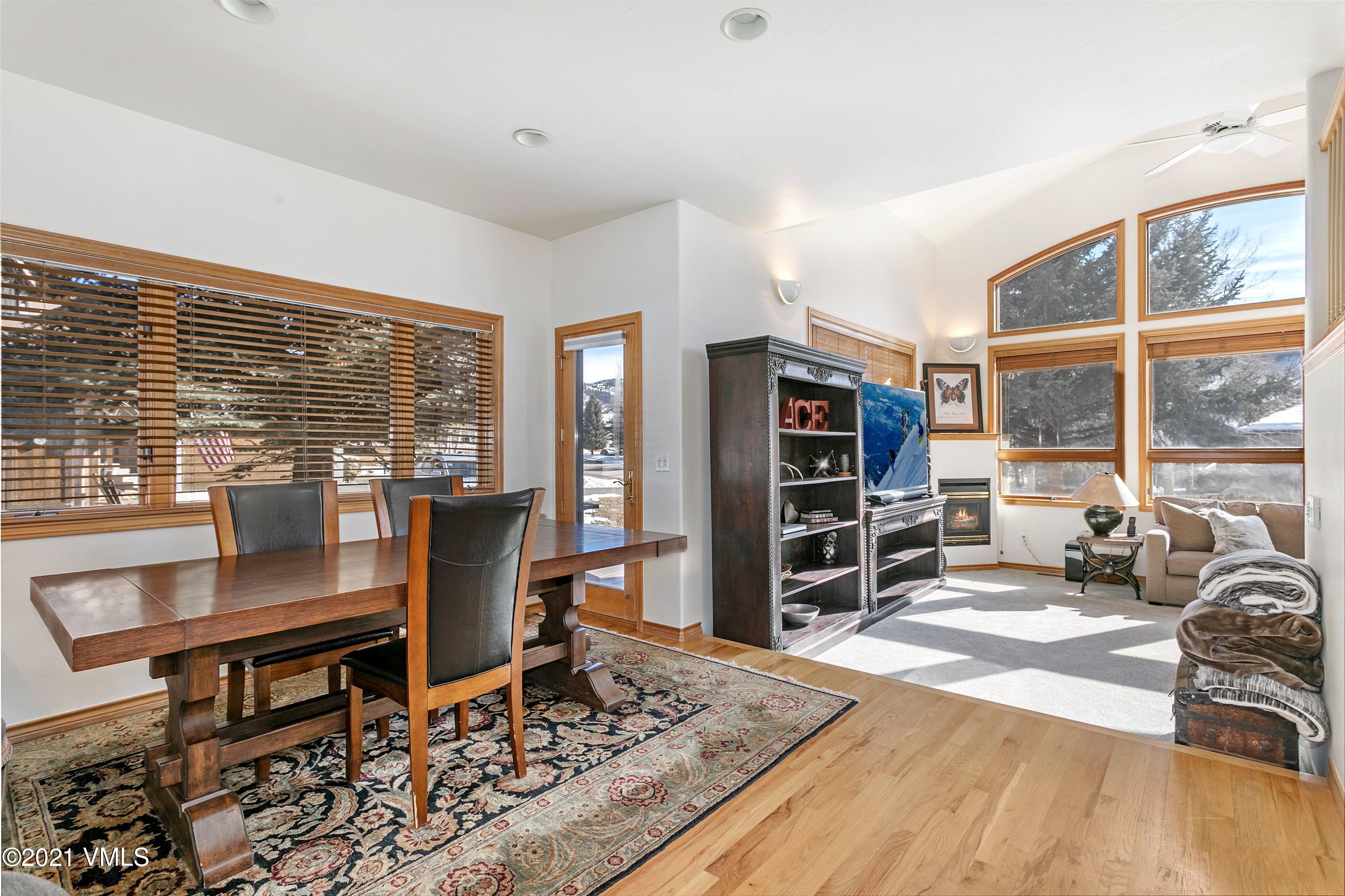 40 Rawhide Road, Unit E Edwards, CO 81632 - Photo 9 of 24 Living Room Windows