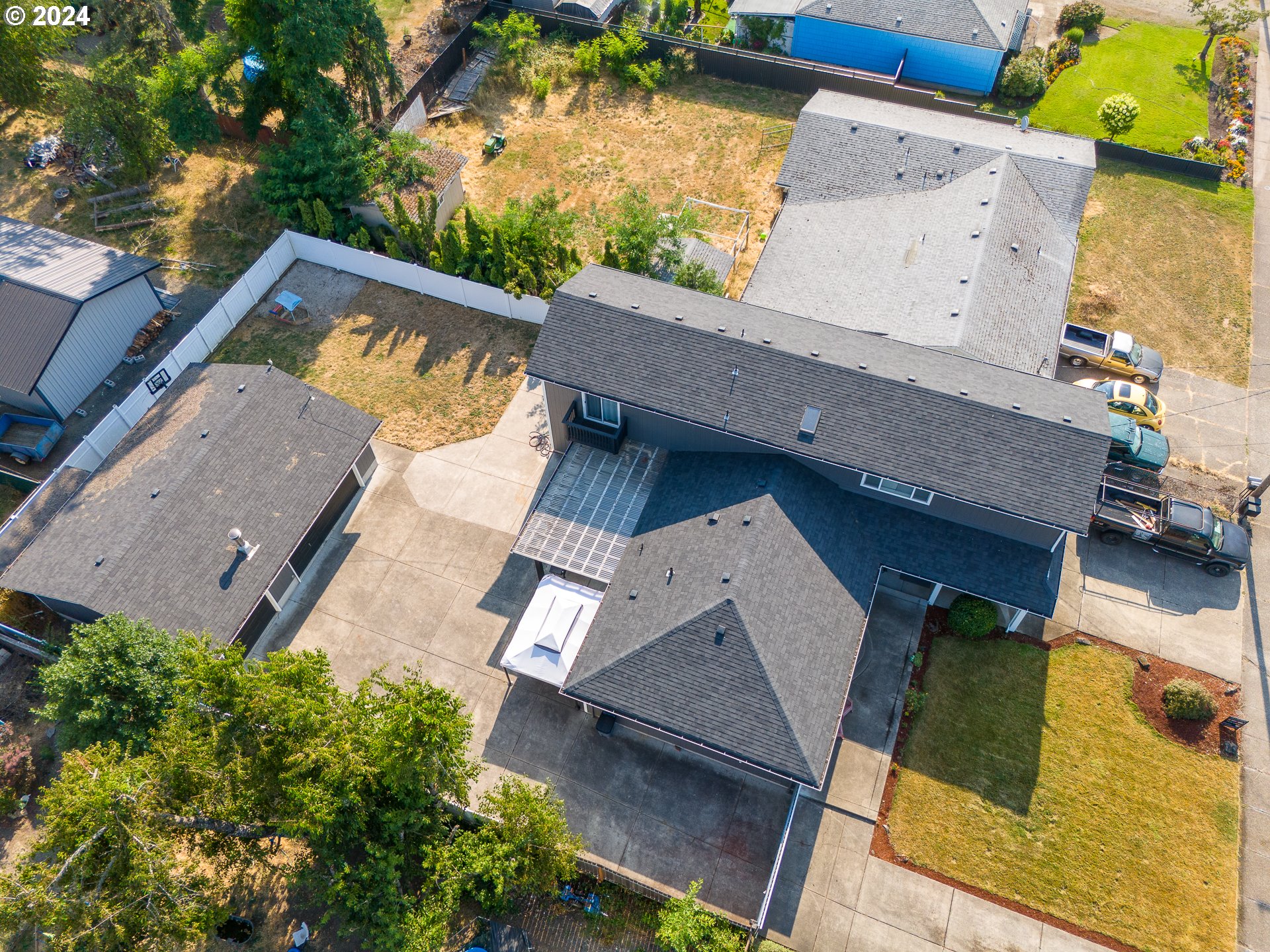 6875 A Street Springfield, OR 97478 - Photo 4 of 48 an aerial view of house with yard