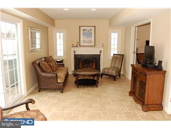 165 Elephant Road Dublin, PA 18917 - Photo 4 of 12 Gallery Image 4