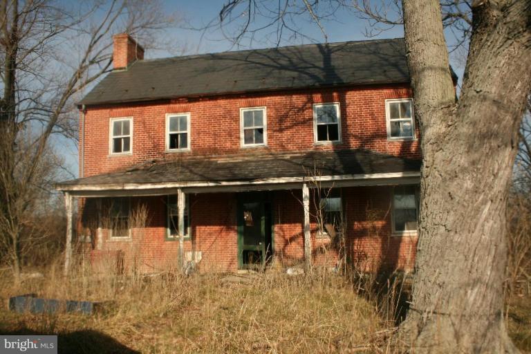 436 Featherbed Road Martinsburg, WV 25404 - Photo 7 of 7 Restorable farm house