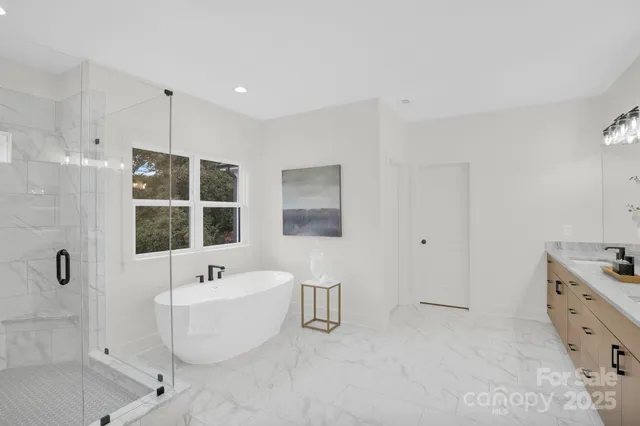 $1,525,000 | 4918 Buckingham Drive, Charlotte, NC 28209