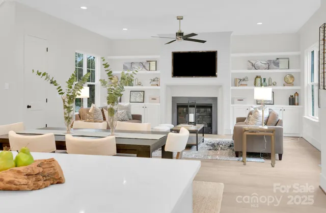 $1,525,000 | 4918 Buckingham Drive, Charlotte, NC 28209