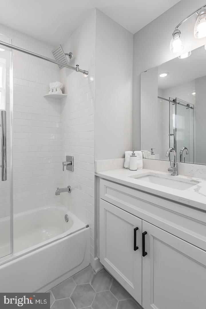558 Wales Road Havertown, PA 19083 - Photo 26 of 50