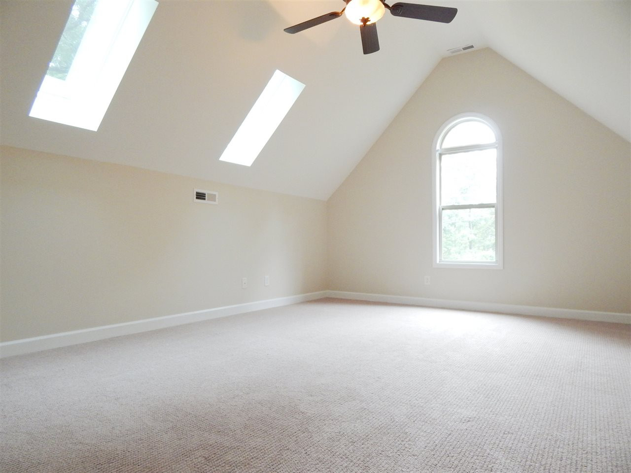 1424 Antiquity Avenue Raleigh, NC 27613 - Photo 19 of 25 2nd floor bonus
