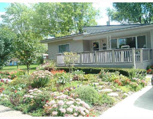 159 West Singer Street Springfield, OH 45506 - Photo 2 of 8