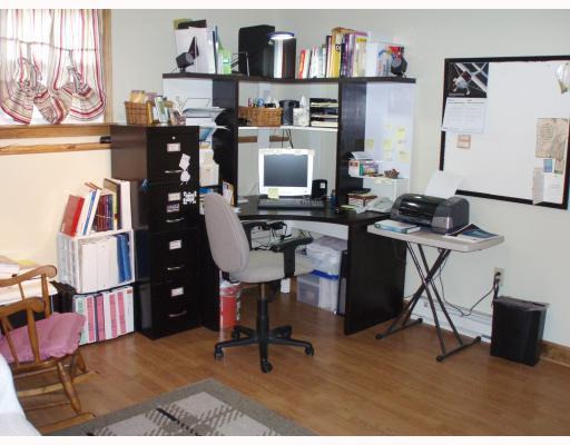 Studio/Study/Office. 