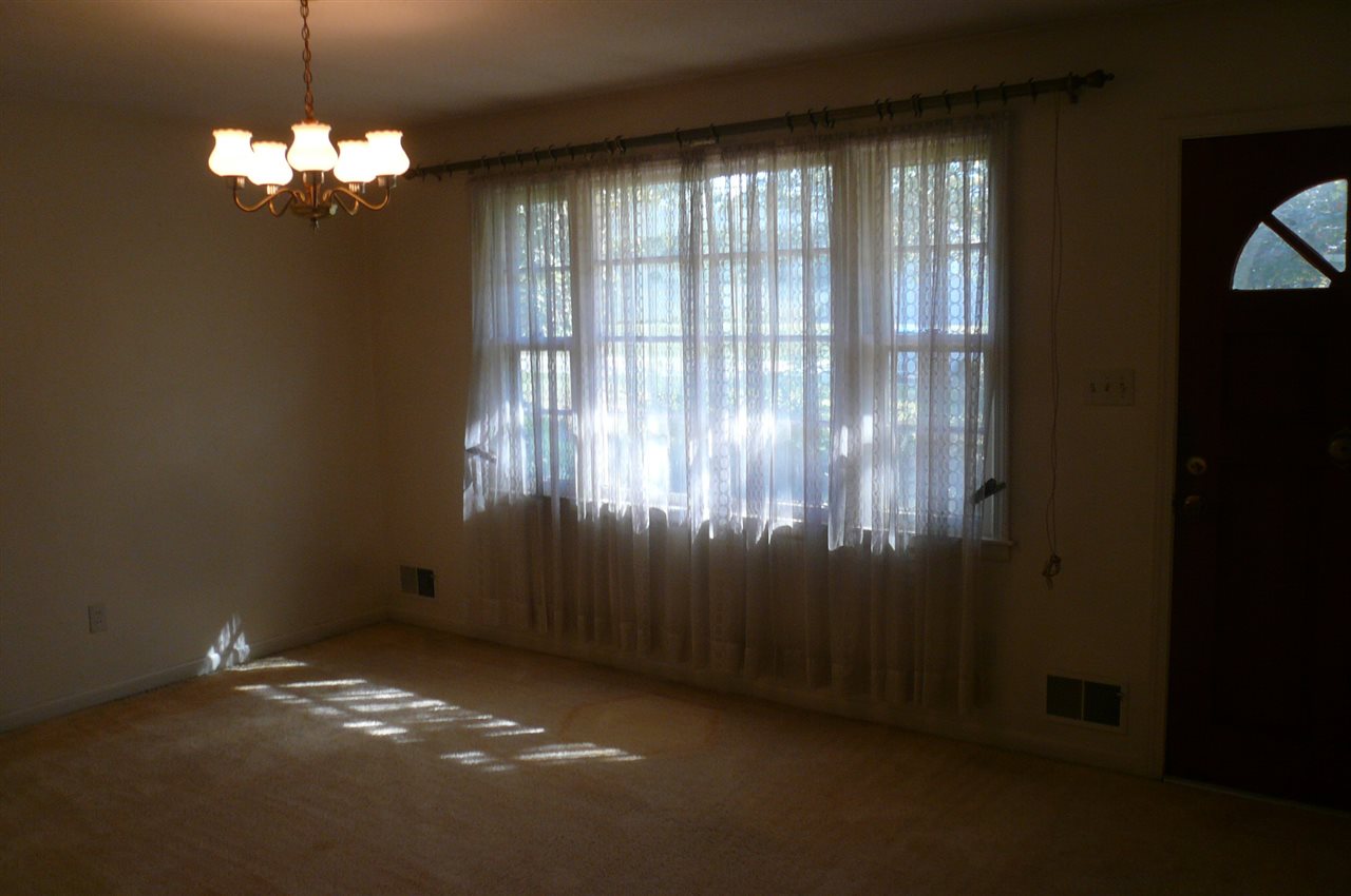 4087 Parris Bridge Road Boiling Springs, SC 29316 - Photo 7 of 11 Gallery Image 7